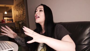 Mia Khalifa: Exposed - The Lie of a Lifetime