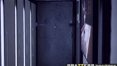 Brazzers - Mommy Got Boobs - Leigh Darby Jordi El Nino Polla - 1 image