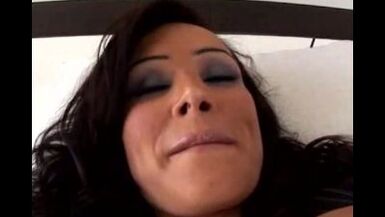 Lisa Ann taquine son petit ami