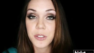 Alison Tyler amüsiert sich bei den Dreharbeiten - 5 image