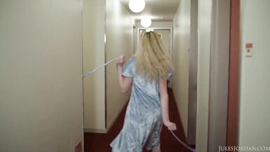 Otel Harlot Lexi Lore Irklararası Anal Reaming Alır! - 2 image