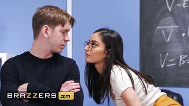 Brazzers - Horny Markus Dupree Dominates Emily Willis Tight Cute Ass - 5 image