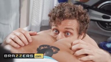 Brazzers - BBWダミーチックなソフィア・ローズがフィットしたチンコをゲット。 - 5 image