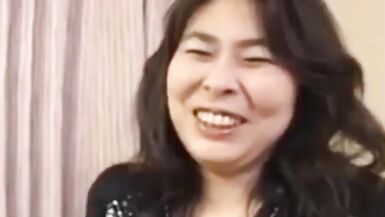 Amateur Schönheit Asiatisch Milf Erste Zeit Porno - 4 image