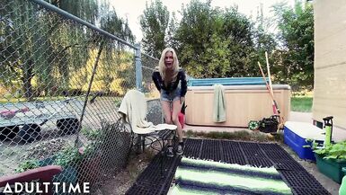 Horny MILF Serene Siren Cheats on Husband While he's Away - 2 image