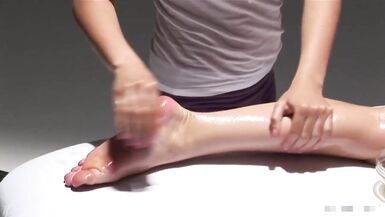 TEEN MULTI SCREEMING ORGASM DURING MASSAGE P1 ANAL - 3 image