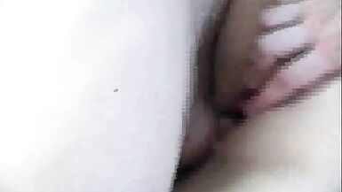 Una BBW dalle tette grosse si mette a letto per sedurre profondamente il suo uomo - 2 image