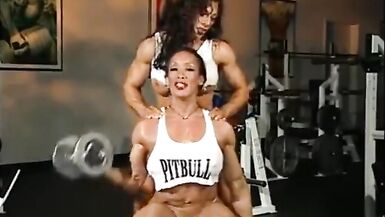 Muscle Girls Workout, Strip y Spread - 2 image