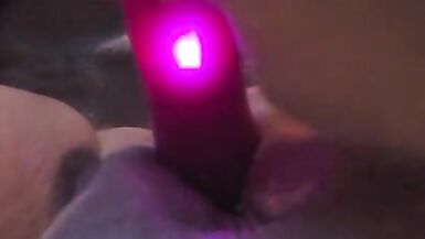 Islak Amcığımla Oynarken Beni İzle