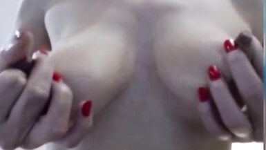 Russian milf play with saggy tits 3. - 3 image