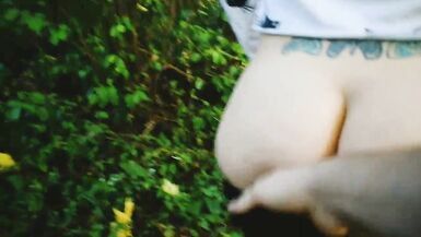 Big booty milf exhibitionist rubs her pussy at a public park - 4 image