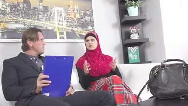 Lawyer Settles for Fine Muslim Pussy - 4 image