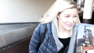 Orgasme public en plein centre-ville l DADDYS LUDER