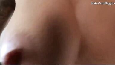 Une jeune femme en chaleur me laisse jouir dans sa chatte mouillée. Creampie1 - 4 image