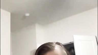 La belle-mère vous aide à soulager votre stress. Fantaisie Belle-mère JOI - 2 image