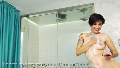 Short hair MILF have fun in shower watch online