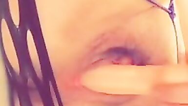 Esaret İçinde MILF Snapchat Slut - 2 image