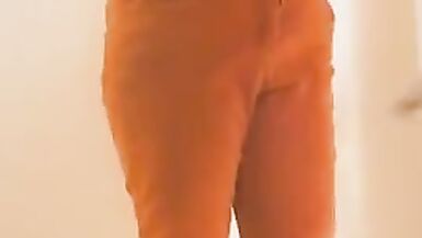 Esaret İçinde MILF Snapchat Slut - 5 image