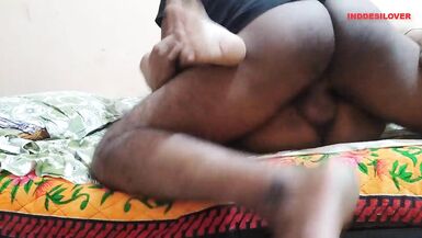 Enganar o marido para celebrar a festa de Ano Novo com outro homem - 5 image