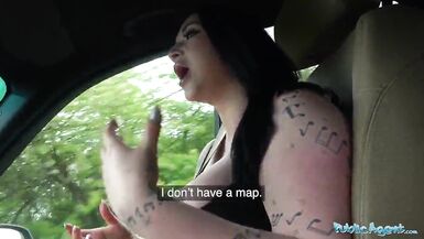 Agente público Busty British babes sloppy blowjob and fuck - 2 image