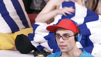 MOM Big natural tits Milf seduces young sons virgin teen gamer girlfriend - 4 image