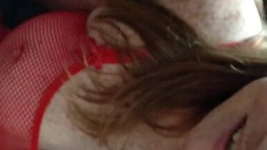 Rousse Fr3ckles MILF se fait baiser - 1 image