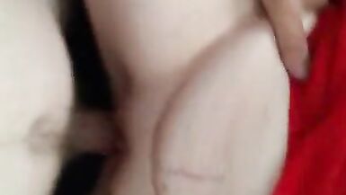 Rousse Fr3ckles MILF se fait baiser - 2 image