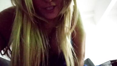 Fui medir pau do meu marido e nao.resisti chupei ele - 2 image