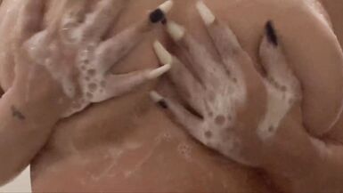 Natural Soapy Tits - 4 image