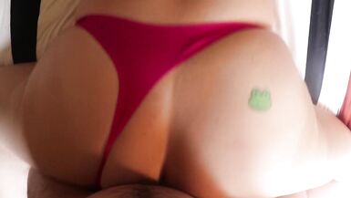 HD creampie and bouncing on dick - 5 image