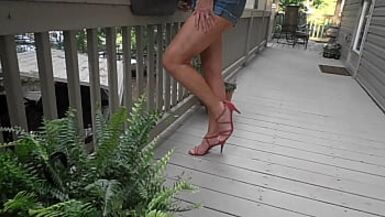 Hot fitness model with amazing sexy shiny muscular legs - 1 image