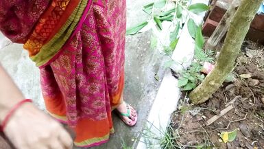 everbest outdoor sex with stranger bhabhi - 2 image