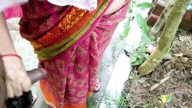 everbest outdoor sex with stranger bhabhi - 3 image