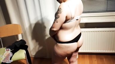 Pregnant wife pleasing husband - 2 image