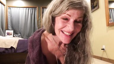 Hot Moaning Oma Saugen Hahn vor harten Anal Fucking - 10 image