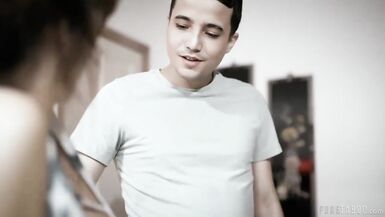 Syren De Mer - Taboo Mom - 4 image