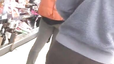 Latina de rabo curto e grosso - 5 image