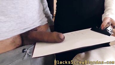 Stockinged milf blows massive black rods - 3 image