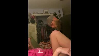 PAWG se fait baiser par Trench, lami de son mari