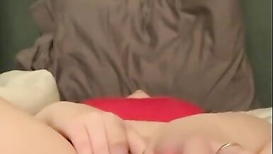 Stuffed a Huge Vibrator in her Pussy - 4 image