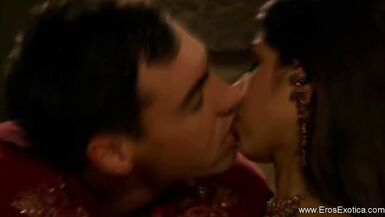 Kamasutra Made Easy In India Just To feel Relaxation - 2 image