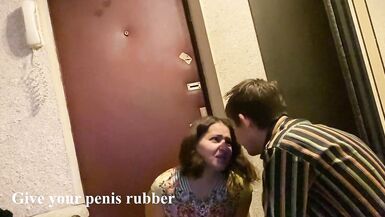 Tumanova MILF Gave a Blowjob to a Delivery Guy of Cocks - 6 image
