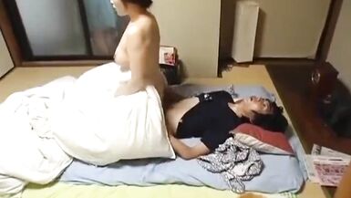 La mère de ma copine - 1 image