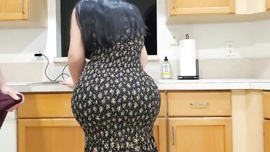 Big ass girl fucked in the kitchen by big cock! - 2 image