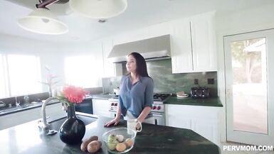 Brooke Beretta Titty Fucking Talent