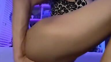 Amatör MILF Fucks Dildo Sideways - 10 image