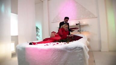 Insatiable Carly is gifted roses, chocolates and multiple cocks - 1 image