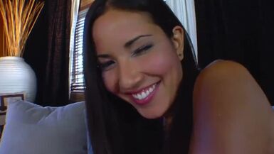 Suzanne Kelly Drilled and Facial from Levi Cash - 1 image