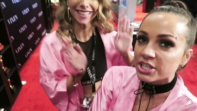 AVN BTS dallo stand Vixen SFW - 4 image