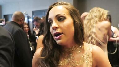 AVN BTS du stand Vixen SFW